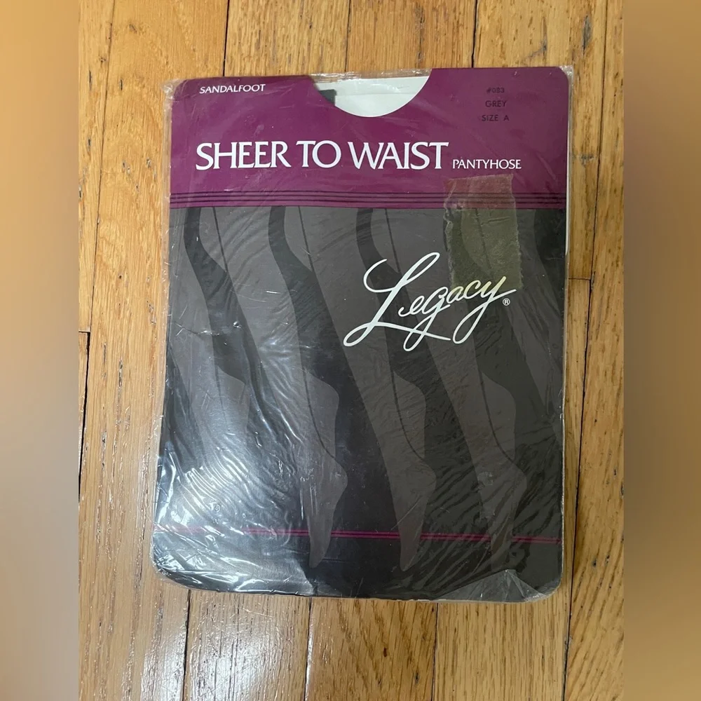 NWT Pantyhose Nylons Tights Hosiery 90’s Various Vintage Lot of 4 Size Small